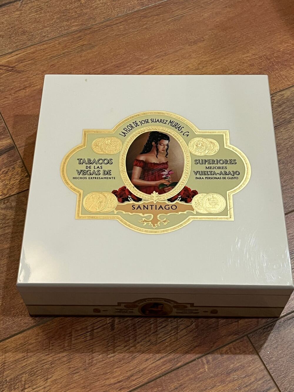 LA FLOR DE JOSE SUAREZ MURIAS SANTIAGO WHITE CIGAR BOX